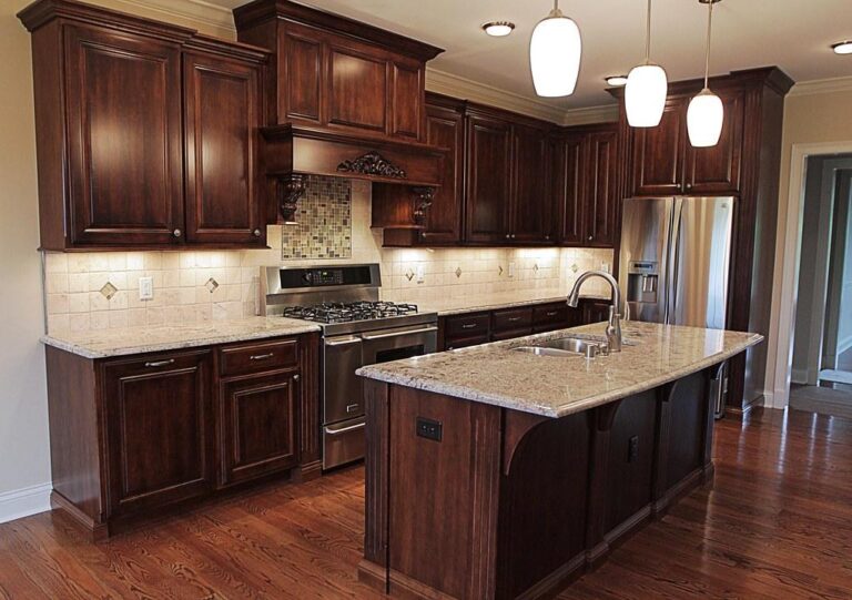  Expert Kitchen Makeovers in Marion  IL  Custom Designs for Every Budget The kitchen is often the heart of the home   it  039 s where meals are prepared  families gather  and memories are made  If your kitchen is outdated  cramped  or simply not functional  a makeover could be the solution you need  Expert kitchen remodeling services in Marion  IL  offer custom designs tailored to fit every budget  Whether you  039 re looking for a full renovation or just a few updates  pr